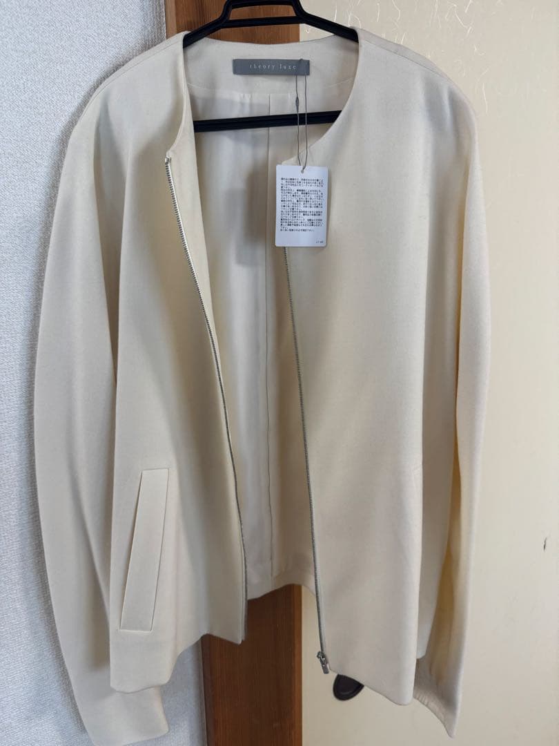 「新品未使用」セオリーリュクス　ノーカラージャケット