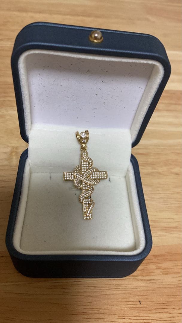 AVALANCHE 10K 画像の箱付き