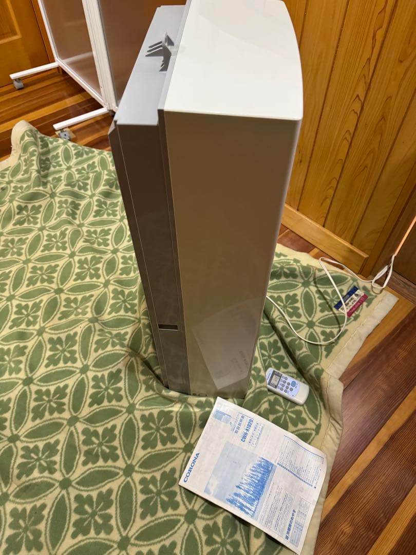 コロナ　冷暖房窓用エアコン　2020年式　CW H A1820 中古品