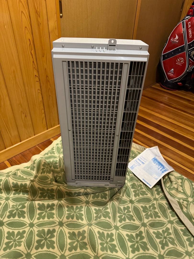 コロナ　冷暖房窓用エアコン　2020年式　CW H A1820 中古品