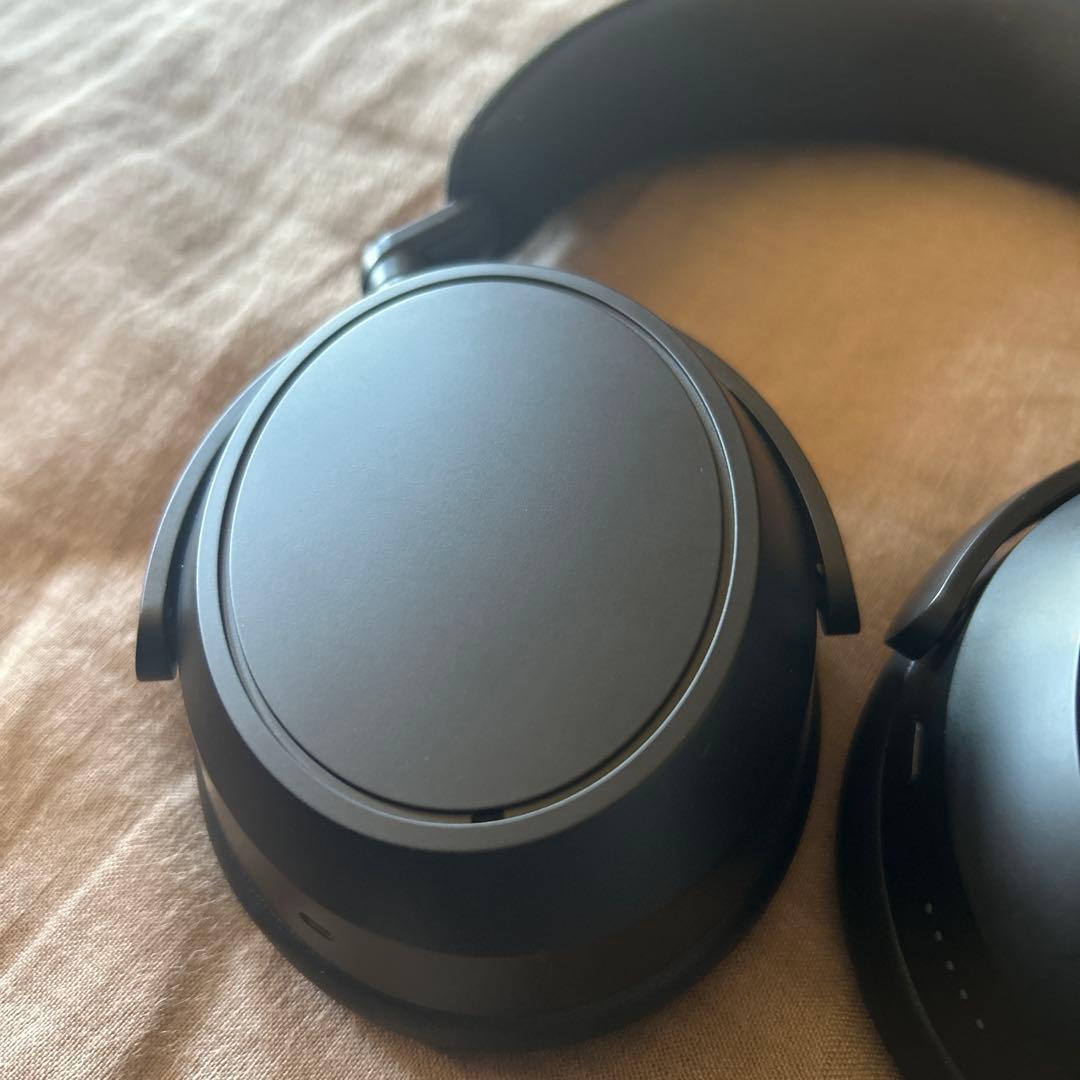 Sennheiser Momentum 4 Wirelessヘッドホン