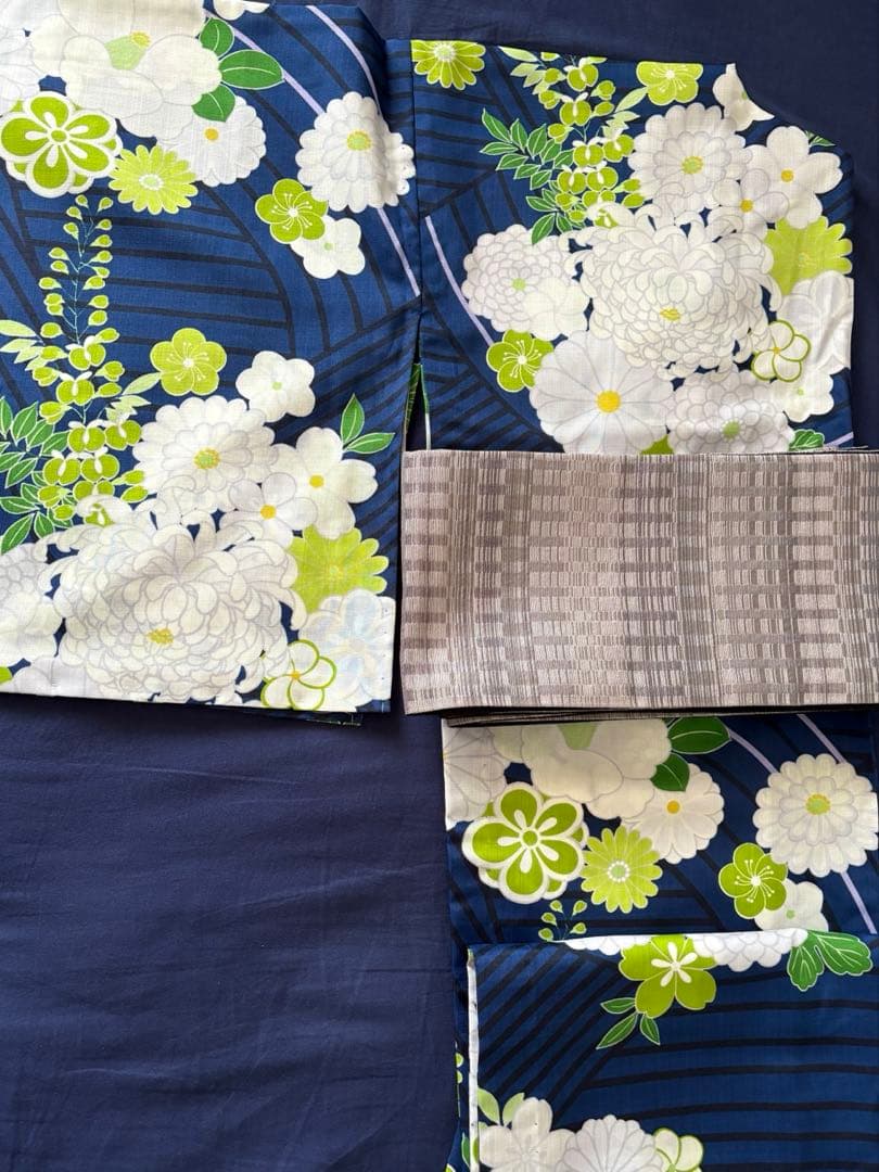 サ*ー様 【未使用】ふりふ　浴衣　夏着物　《オマケ兵児帯付き》