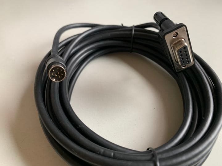 シュナイダー タッチパネルケーブル