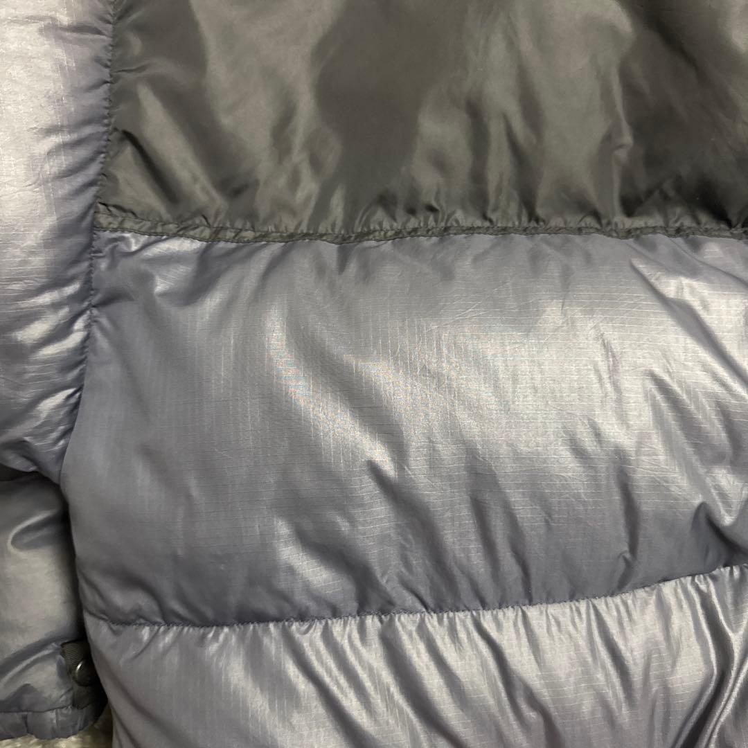 ダウン　ヌプシ　ネイビー　700