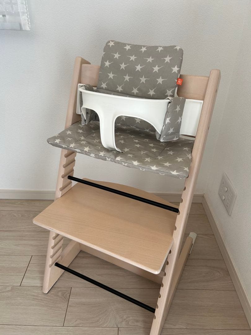 STOKKE トリップトラップ （ベビーセット＋クッション付き）