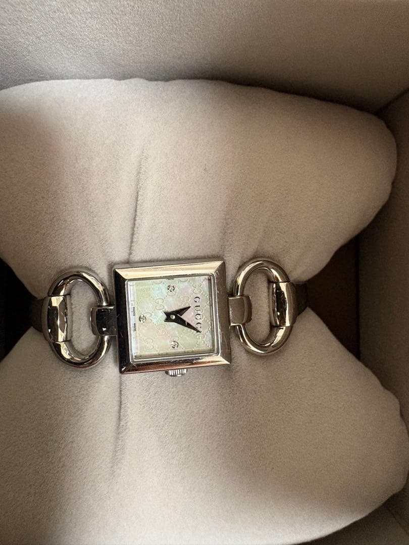 GUCCI 時計　レディース
