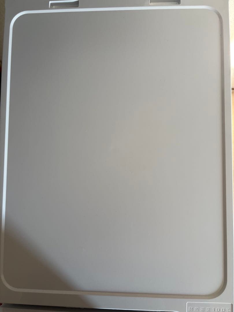 アイリスオーヤマ　ノンフロン冷凍庫　IUSN-S6A-W