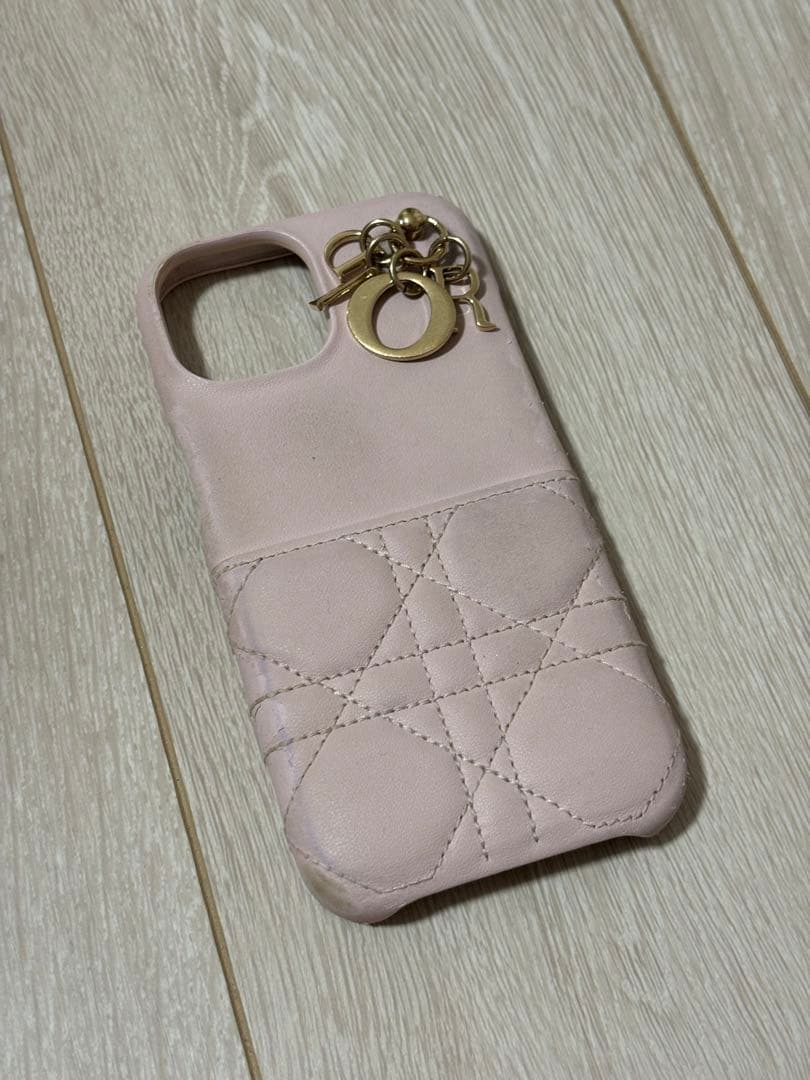 Christian Dior ピンク iPhone15 カナージュ