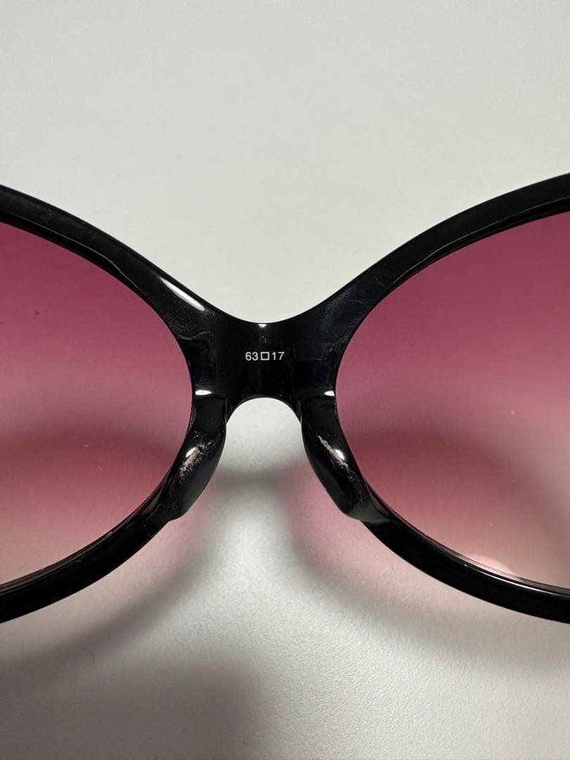 Vivienne WestwoodサングラスVW-7723 hyde着用モデル