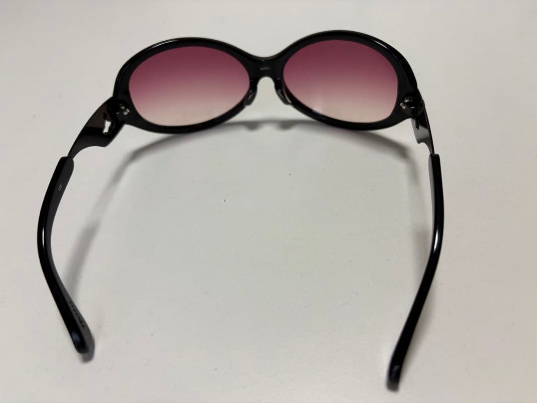 Vivienne WestwoodサングラスVW-7723 hyde着用モデル