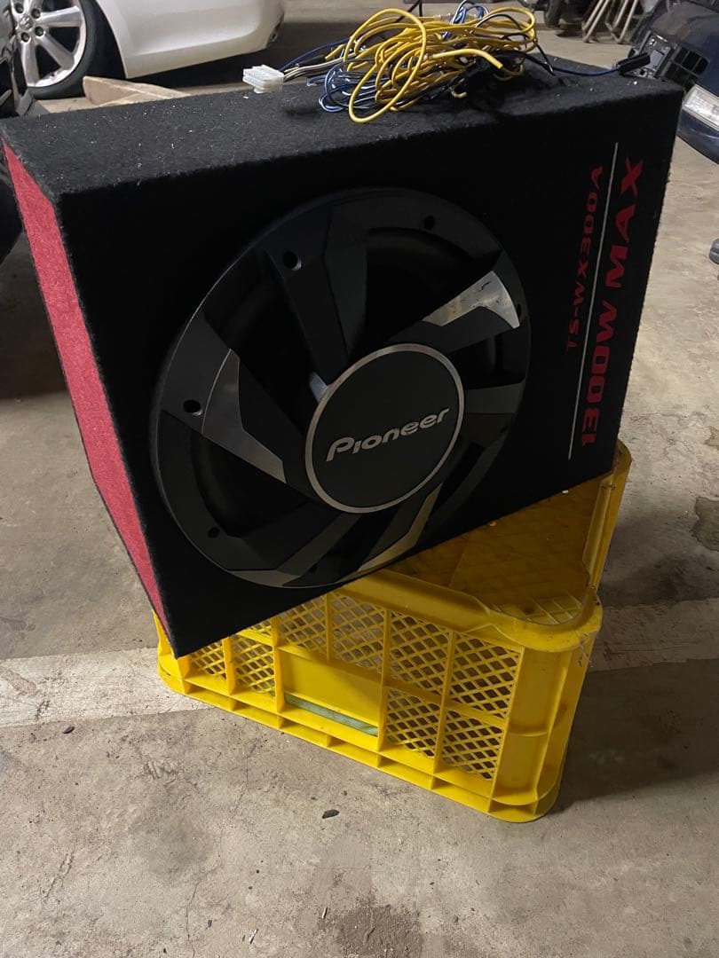 カロッツェリア　TS-WX300A サブウーファー