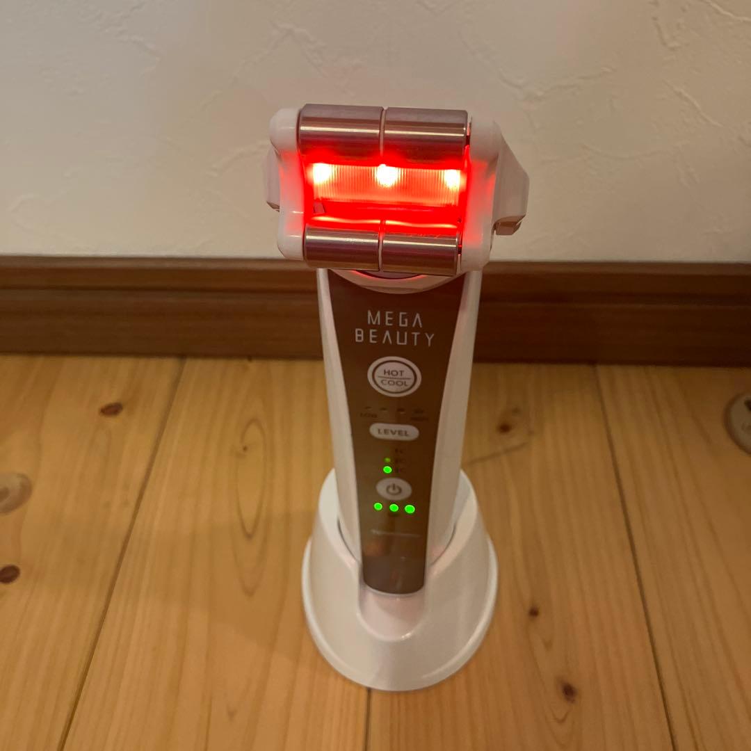 MEGA BEAUTY 美顔器 温冷機能付き