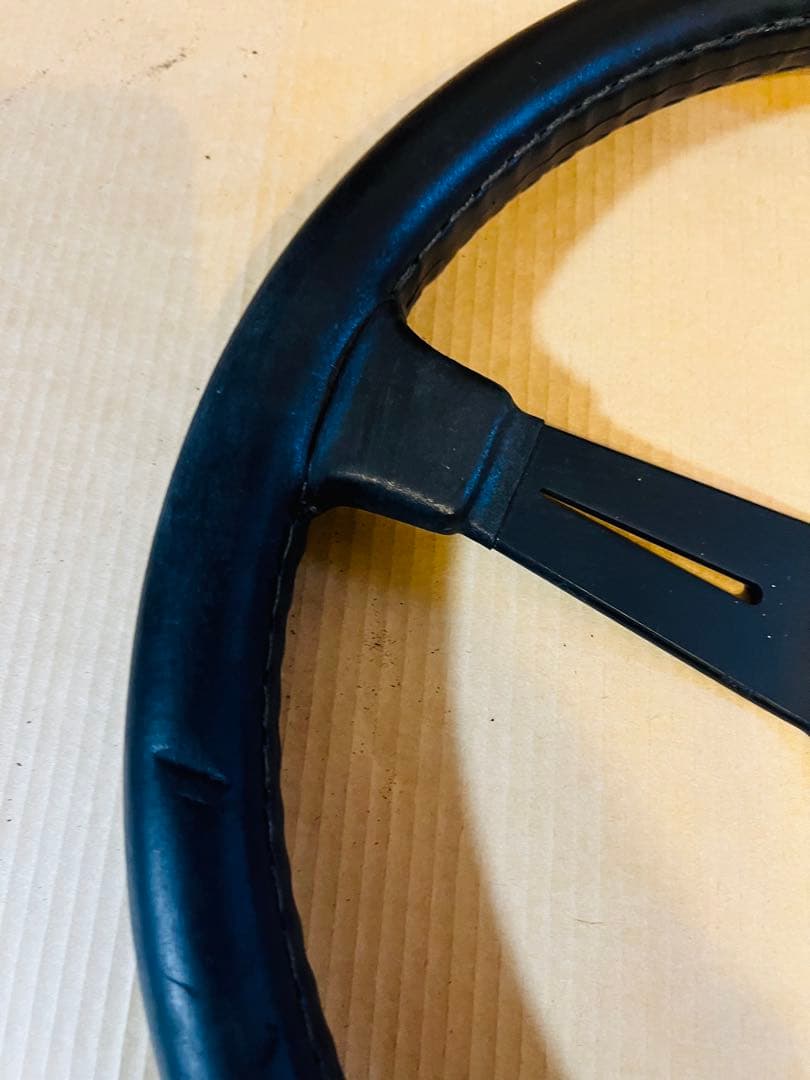 ナルディ　E.Nardi 3スポーク　ステアリング 本体