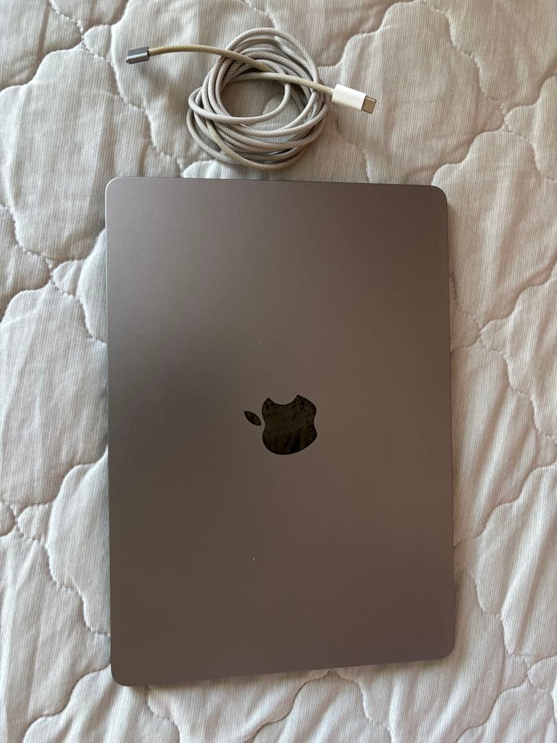 Apple MacBook Air M2 16GB 512GB スペースグレイ