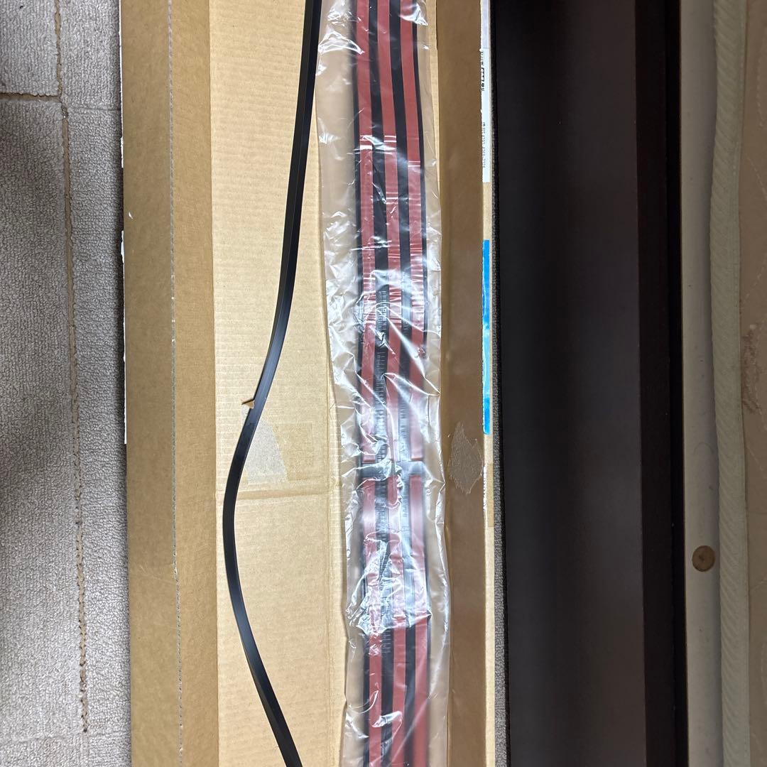 スバルフォレスターSK 純正リアゲートプロテクター　新品未使用