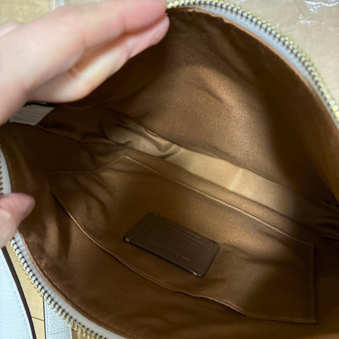 COACH ホワイト ショルダーバッグ