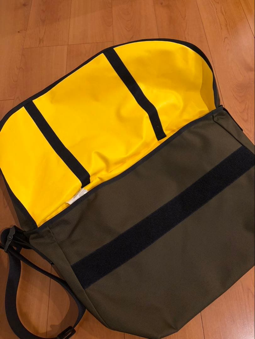 shtak　ブルーラグ　メッセンジャーバッグ　オリーブグリーン