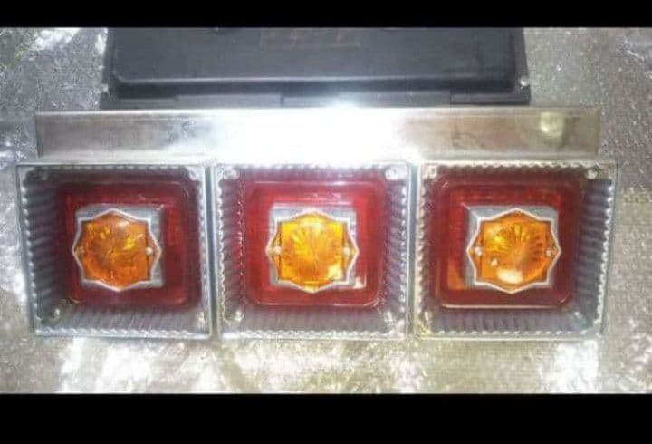 廃盤 小型 角型3連テール 片側 ワンテール デコトラ レトロ 軽トラ