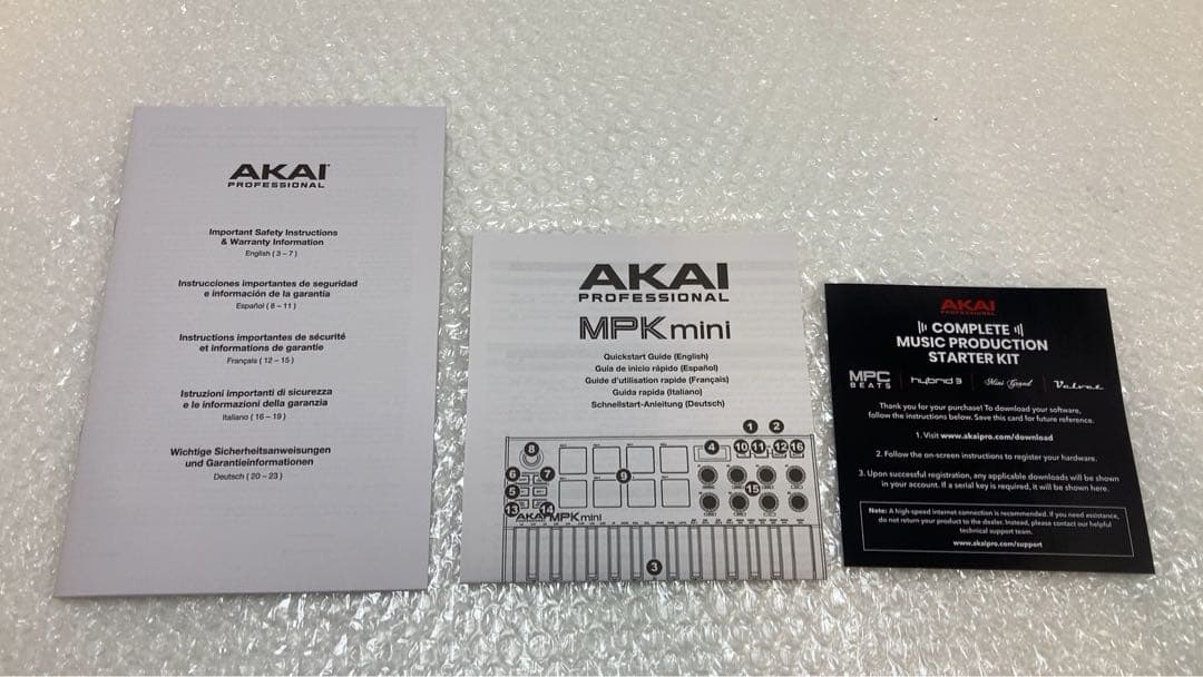 AKAI MPK mini キーボードコントローラー