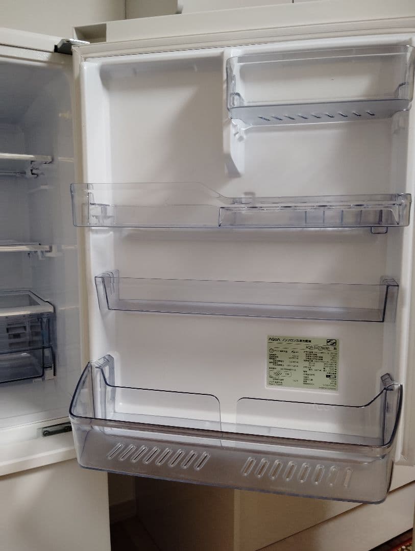2022年式　冷凍冷蔵庫　ホワイト