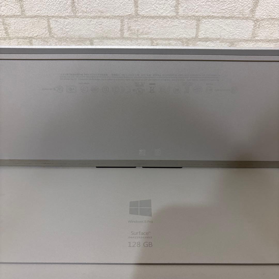 【お得　４点セット】Microsoft Surface Windows8pro