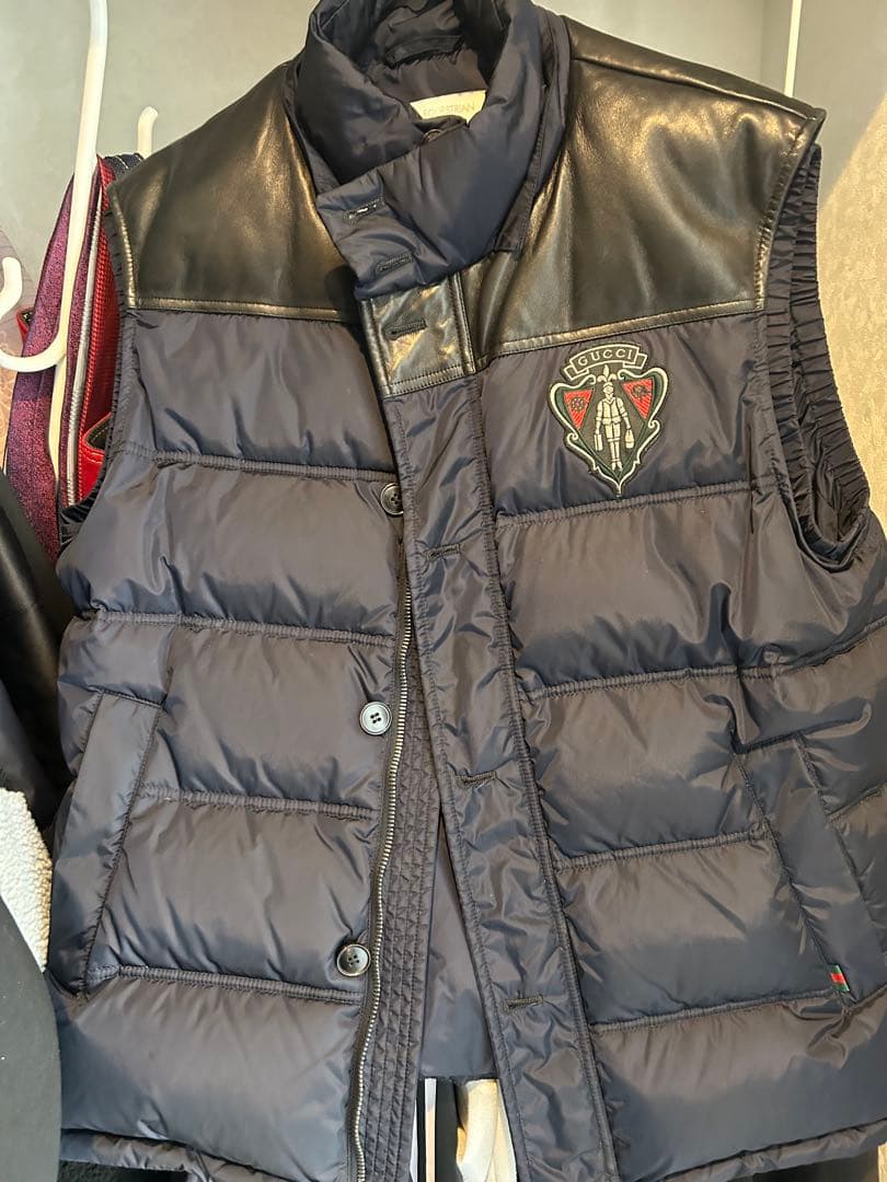 ⭐︎GUCCI グッチ　ダウンベスト
