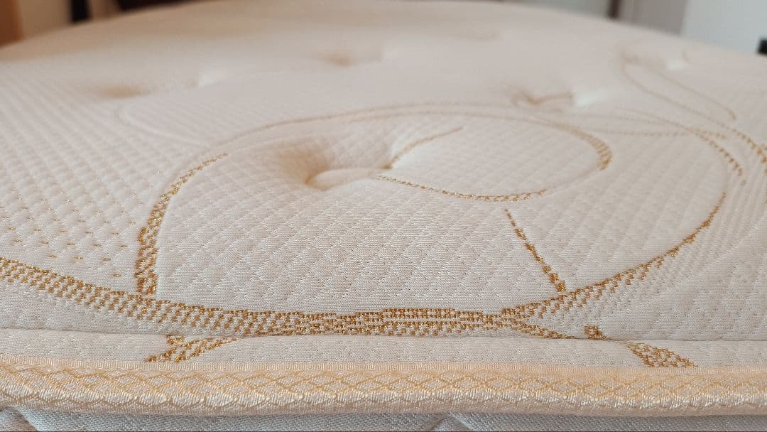 kei x x.F専用[シモンズ Simmons] ゴールデンバリュー