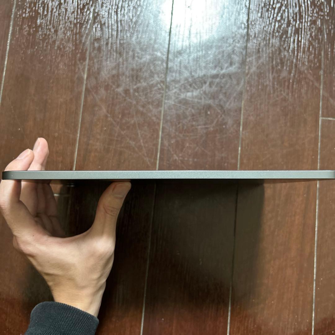 iPad air 第5世代　Wi-Fiモデル　256GB スペースグレイ