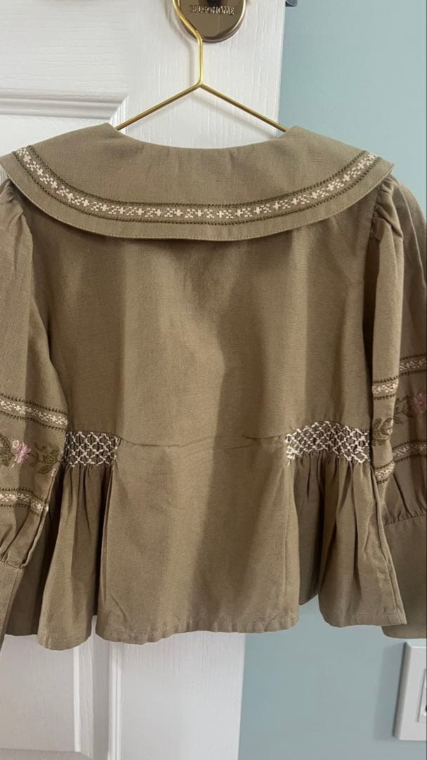 最終値下げApolina kids ブラウス 3-5y