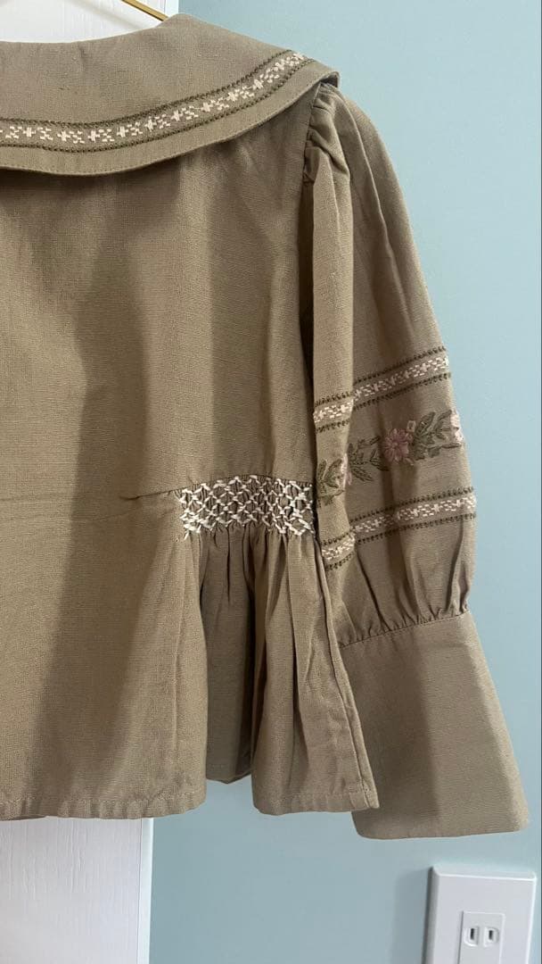 最終値下げApolina kids ブラウス 3-5y