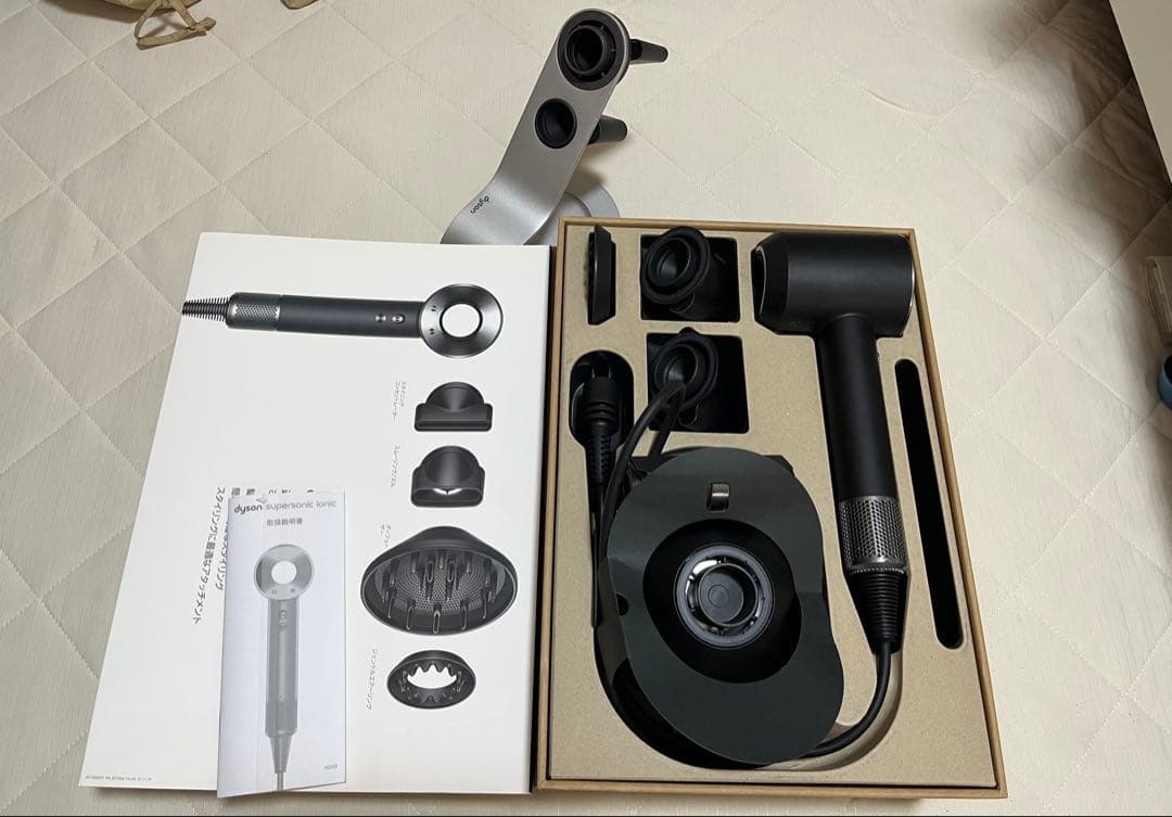 【正規品】Dyson supersonic ionic ヘアドライヤー