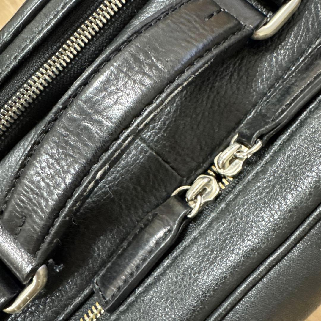 土屋鞄 トラベル バックパックブラック