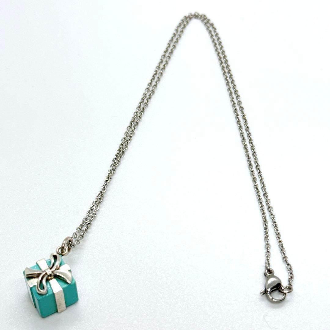 【社外チェーン】Tiffany&Co. プレゼントボックス ネックレス
