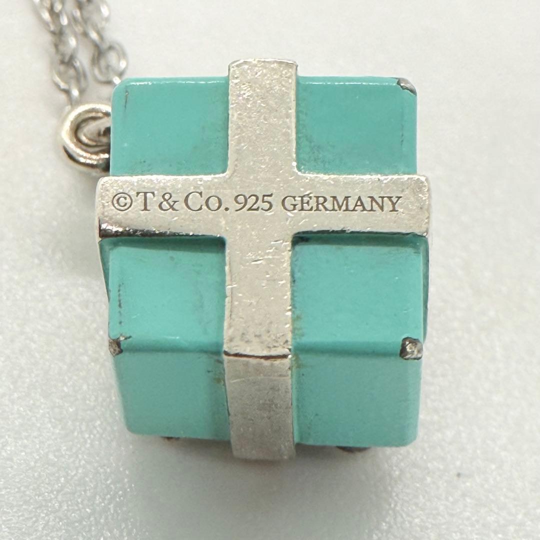 【社外チェーン】Tiffany&Co. プレゼントボックス ネックレス