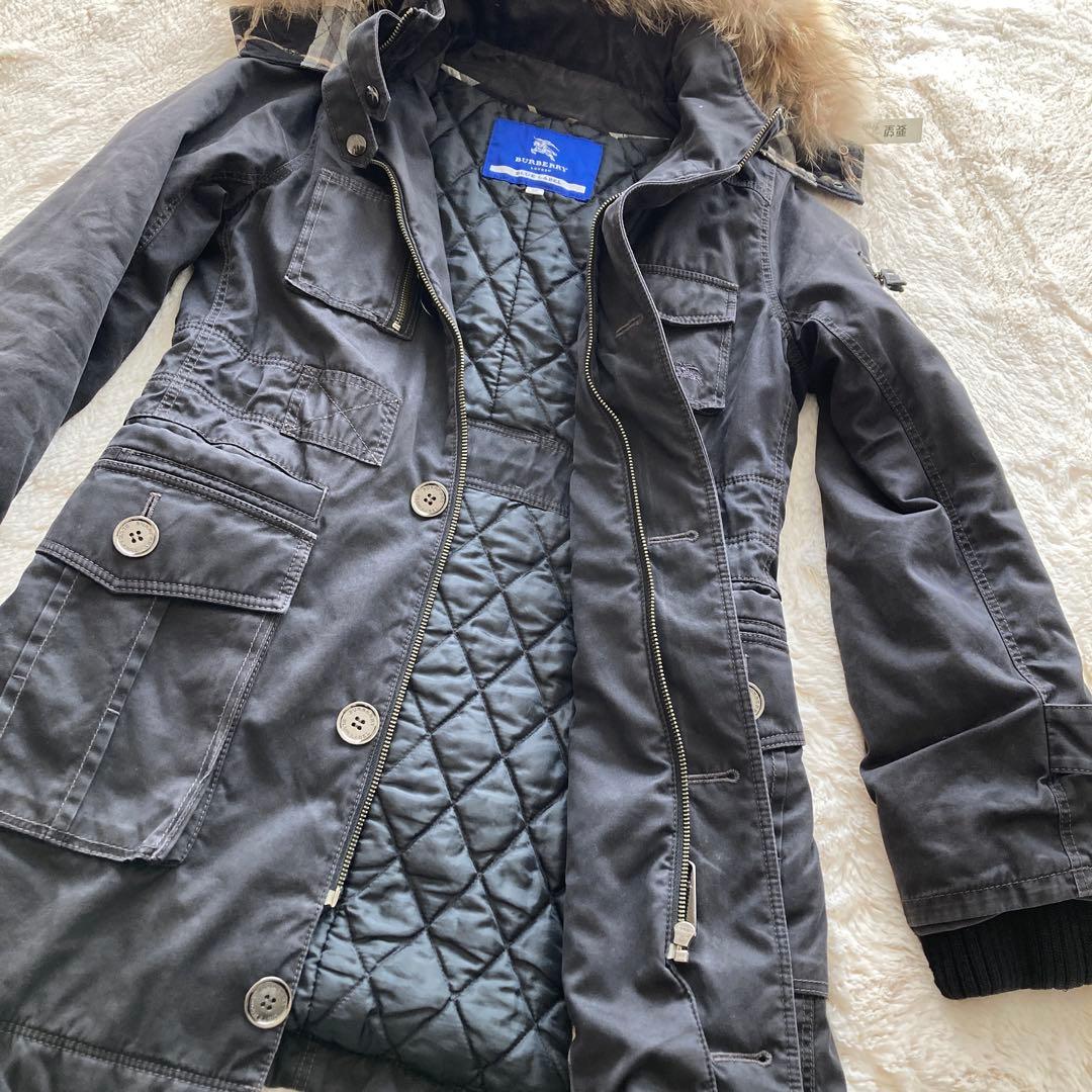 【美品】バーバリーブルーレーベル ミリタリージャケット リアルファ 中綿 黒
