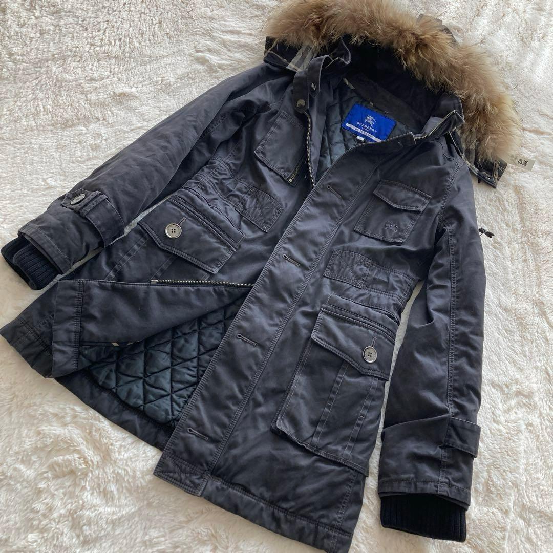 【美品】バーバリーブルーレーベル ミリタリージャケット リアルファ 中綿 黒
