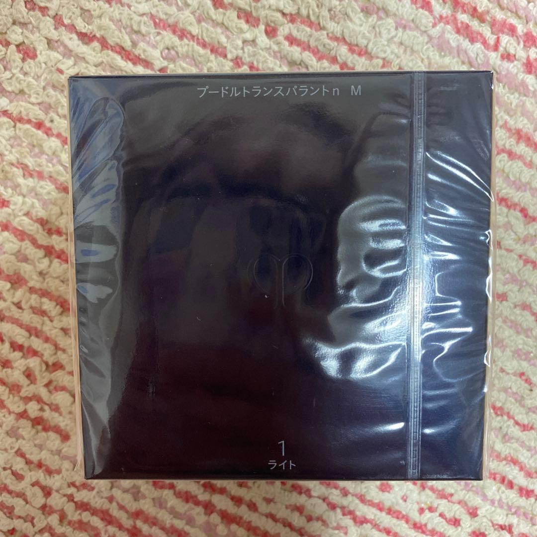 クレドポーボーテ　プードルトランスパラントｎ Ｍ　１ライト