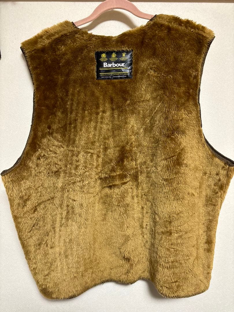 【最安値】Barbour バブアー ファーライナーベスト A297 c48