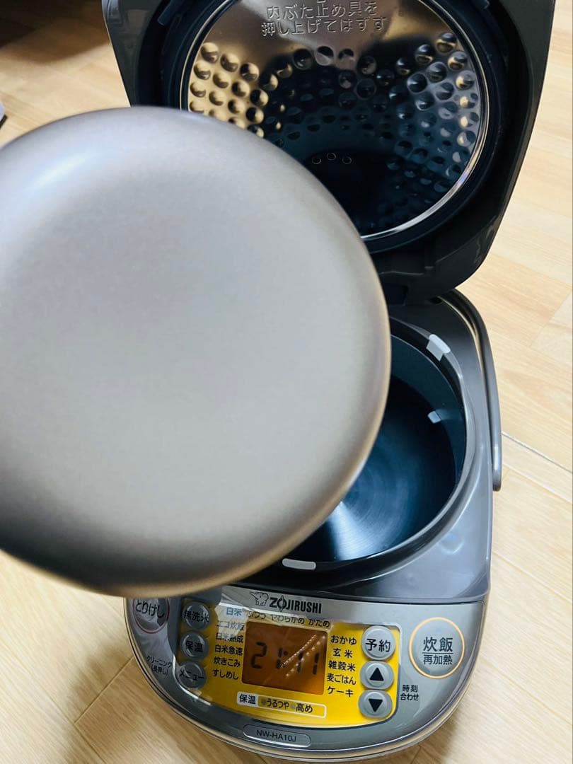 象印 IH炊飯器 NW-HA10J-XA
