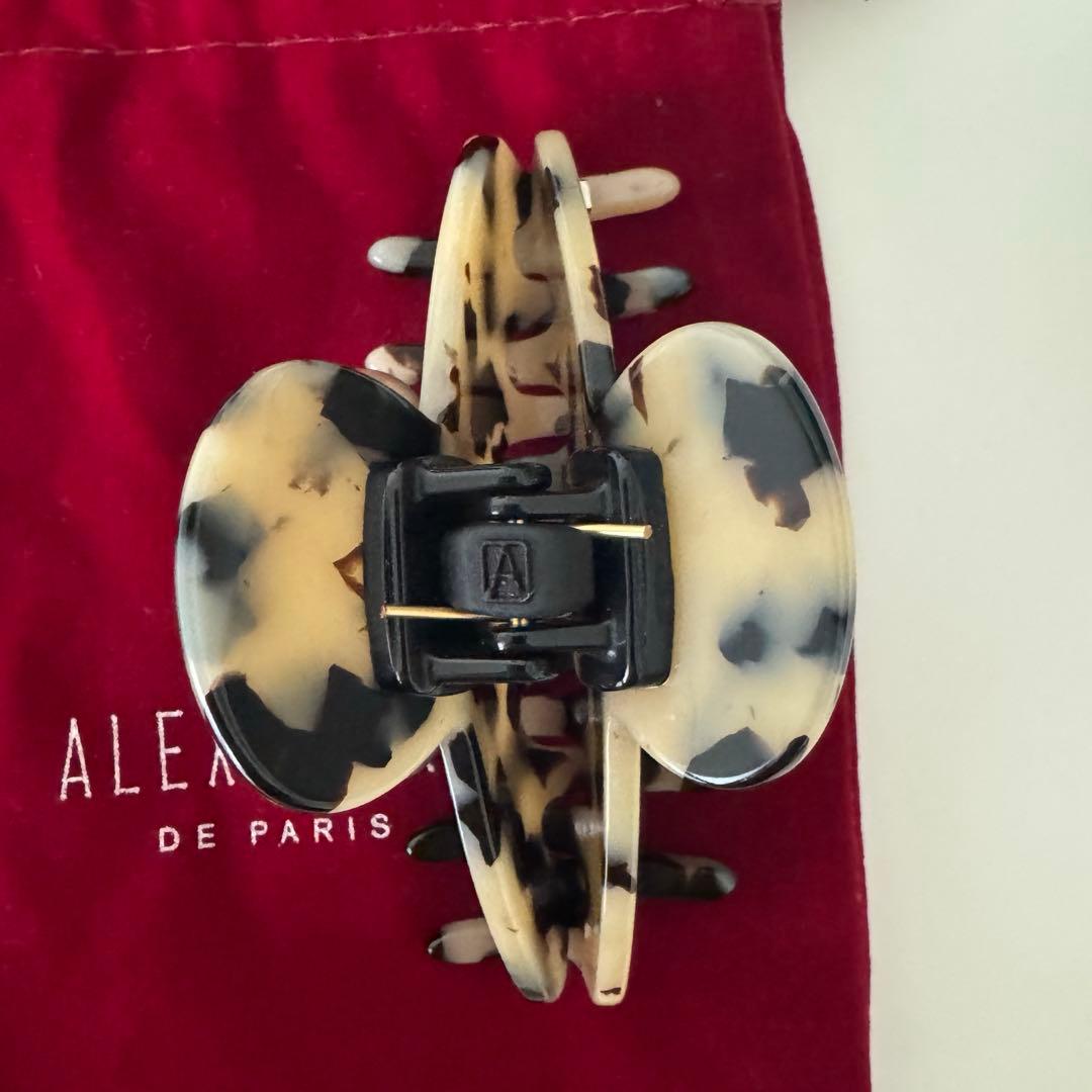 アレクサンドルドゥバリ パール付きヘアクリ ップ