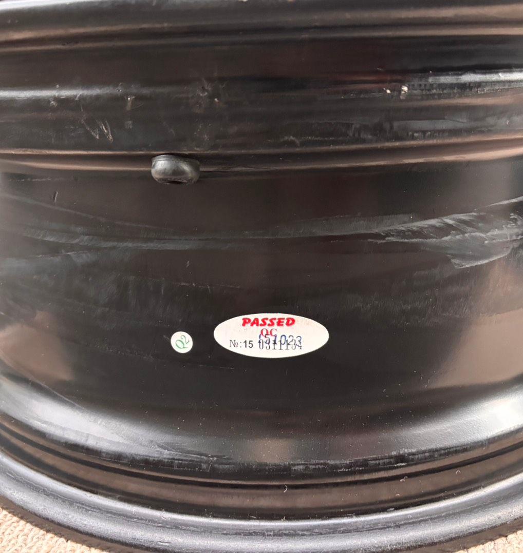 DCENTI RSW20 19in 8J+45 114.3-5H ホイール4本