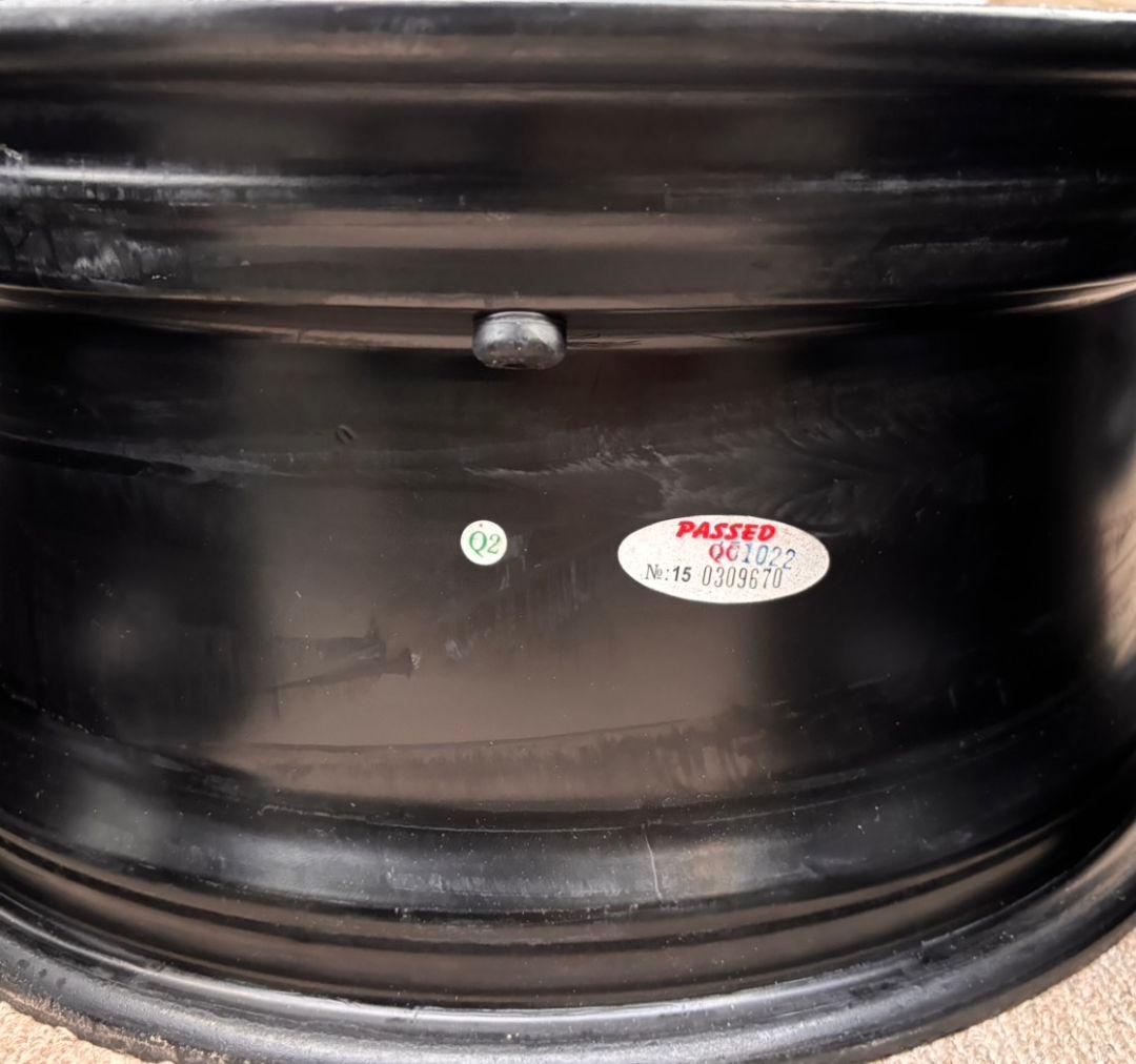 DCENTI RSW20 19in 8J+45 114.3-5H ホイール4本