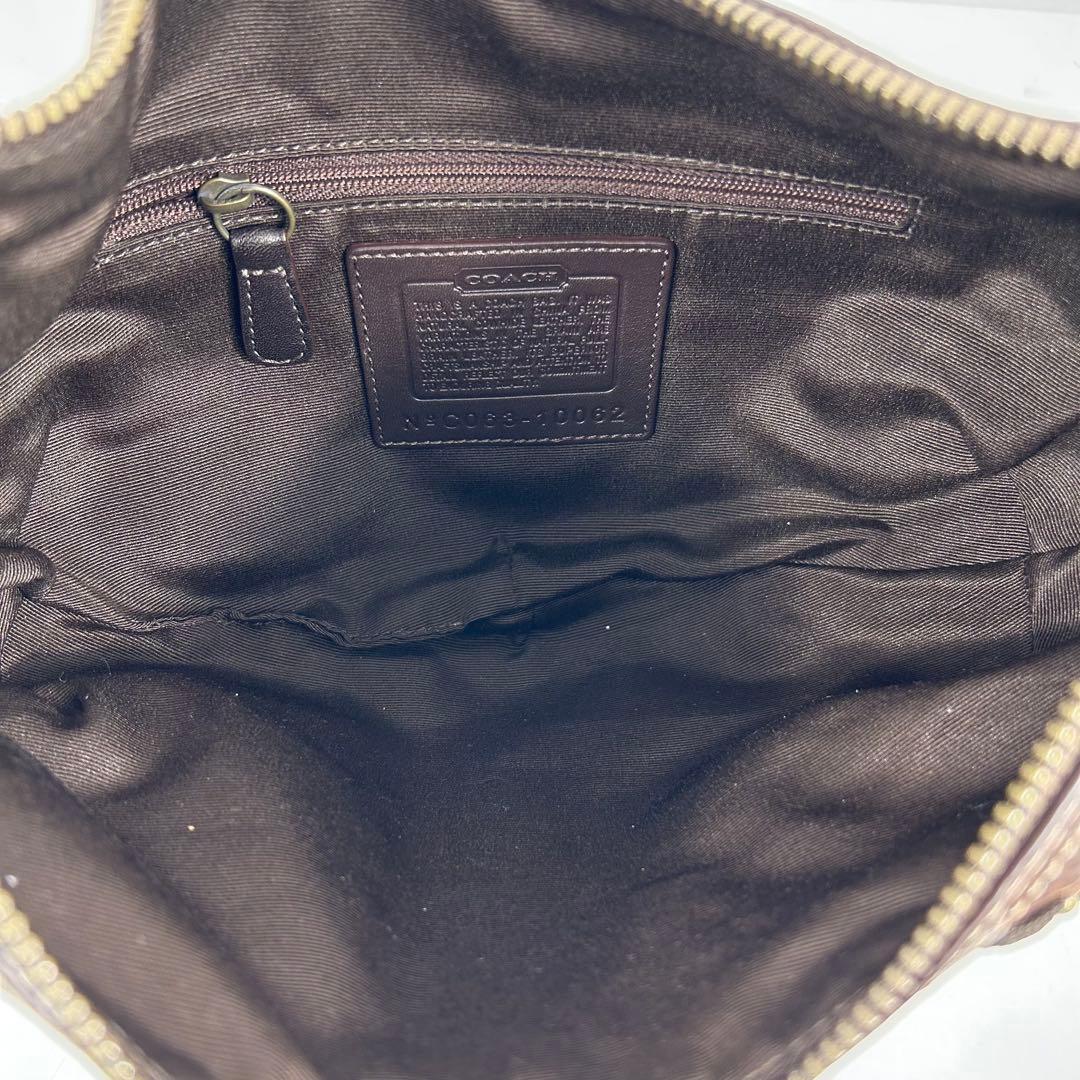 バッグ Coach Mia Studded Hobo Shoulder Bag