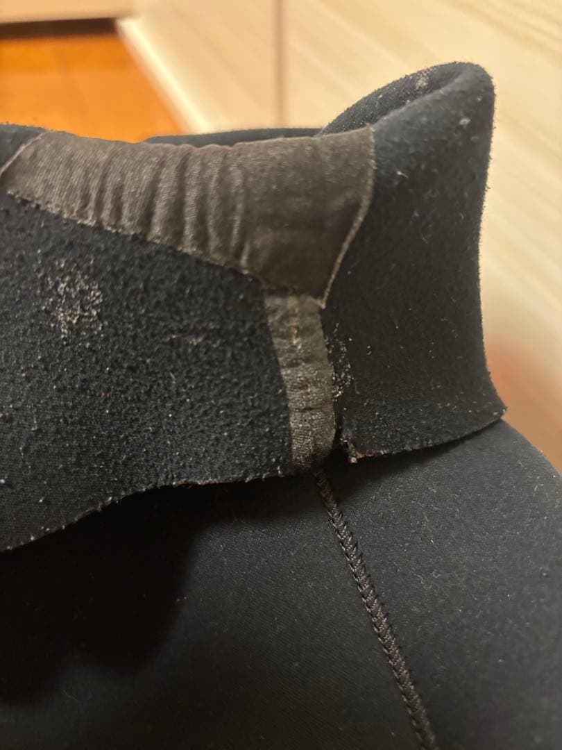 ⭐️Bwet セミドライスーツ　3ミリ⭐️