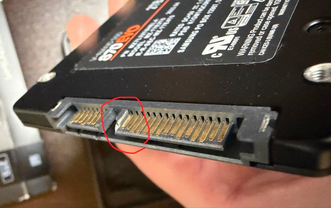 内蔵型SSD Samsung 870 EVO 2TB SATA SSD