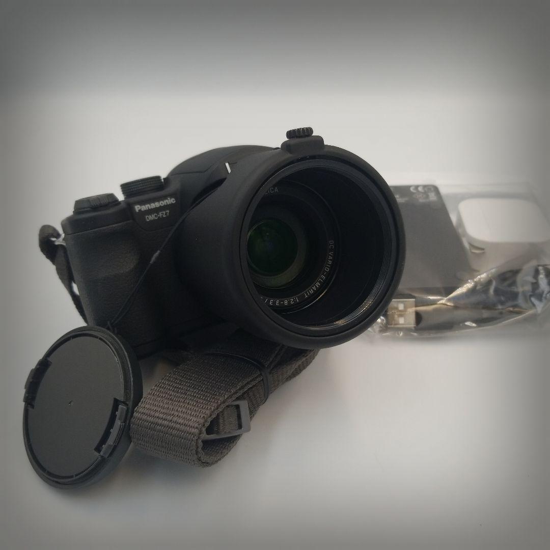 【美品】Panasonic デジタルカメラ LUMIX DMC-FZ7　一眼レフ