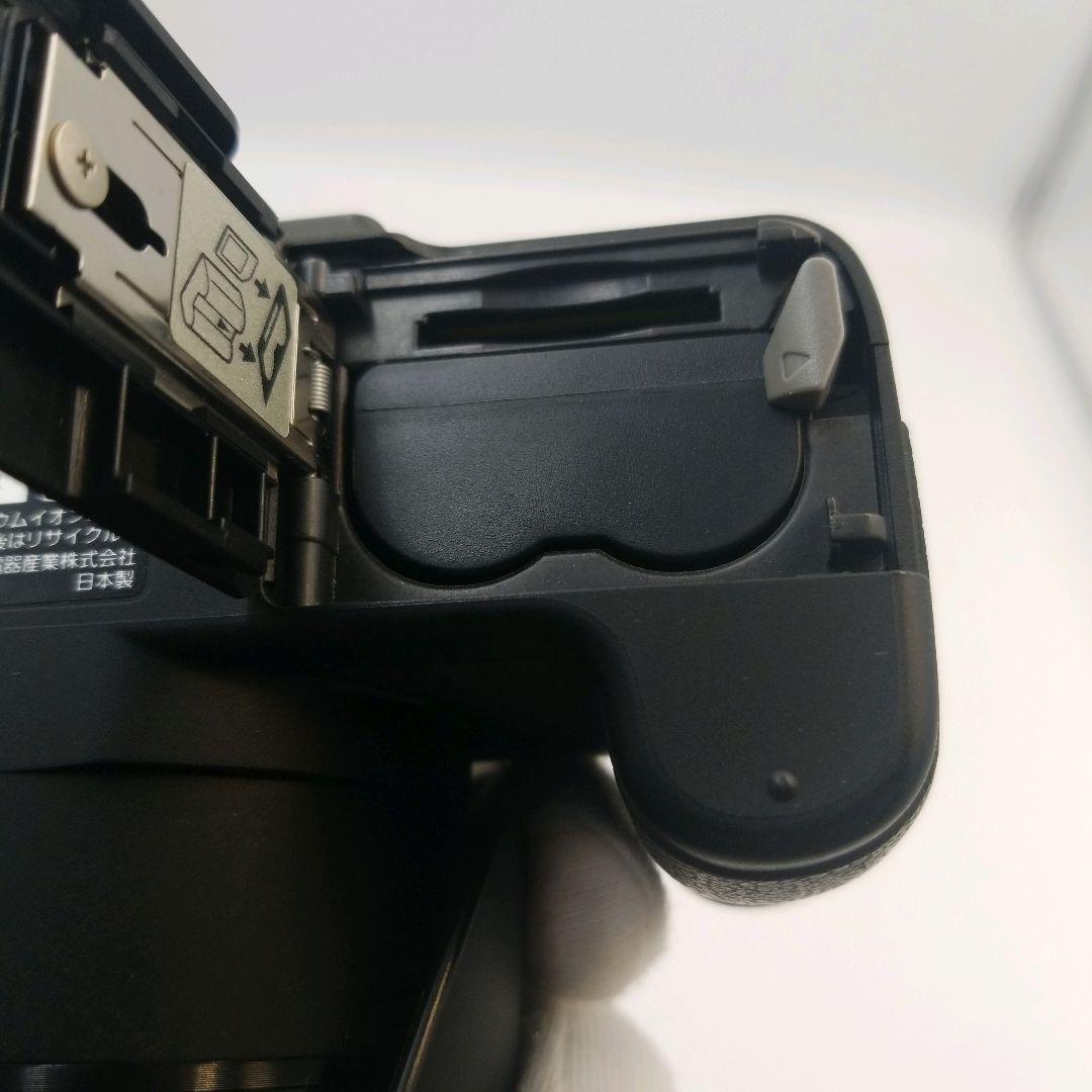 【美品】Panasonic デジタルカメラ LUMIX DMC-FZ7　一眼レフ