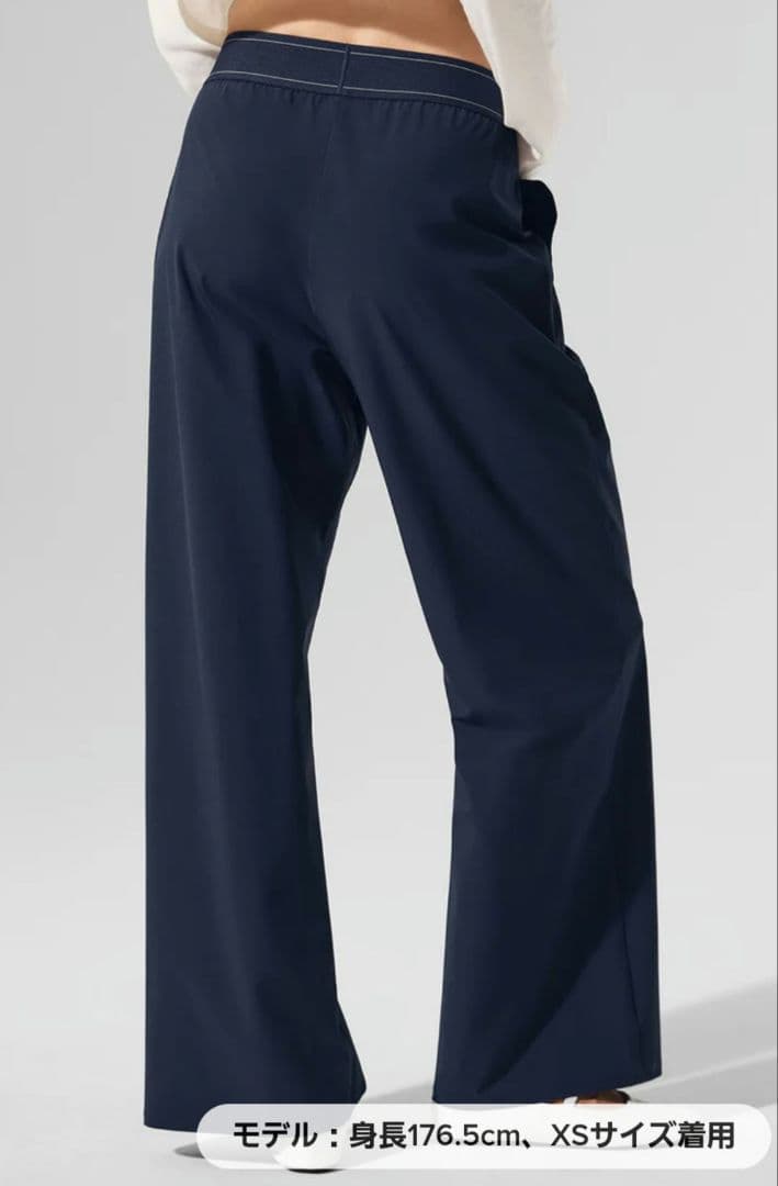 新品未使用【Aloバズりアイテム】XSサイズ alo ネイビー