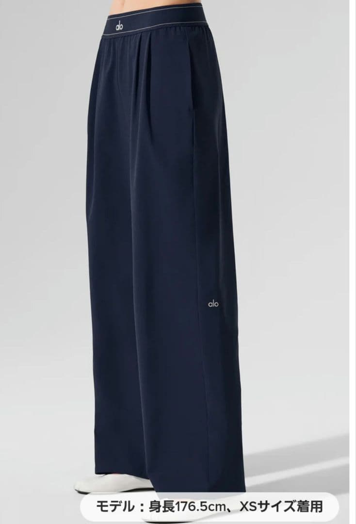 新品未使用【Aloバズりアイテム】XSサイズ alo ネイビー