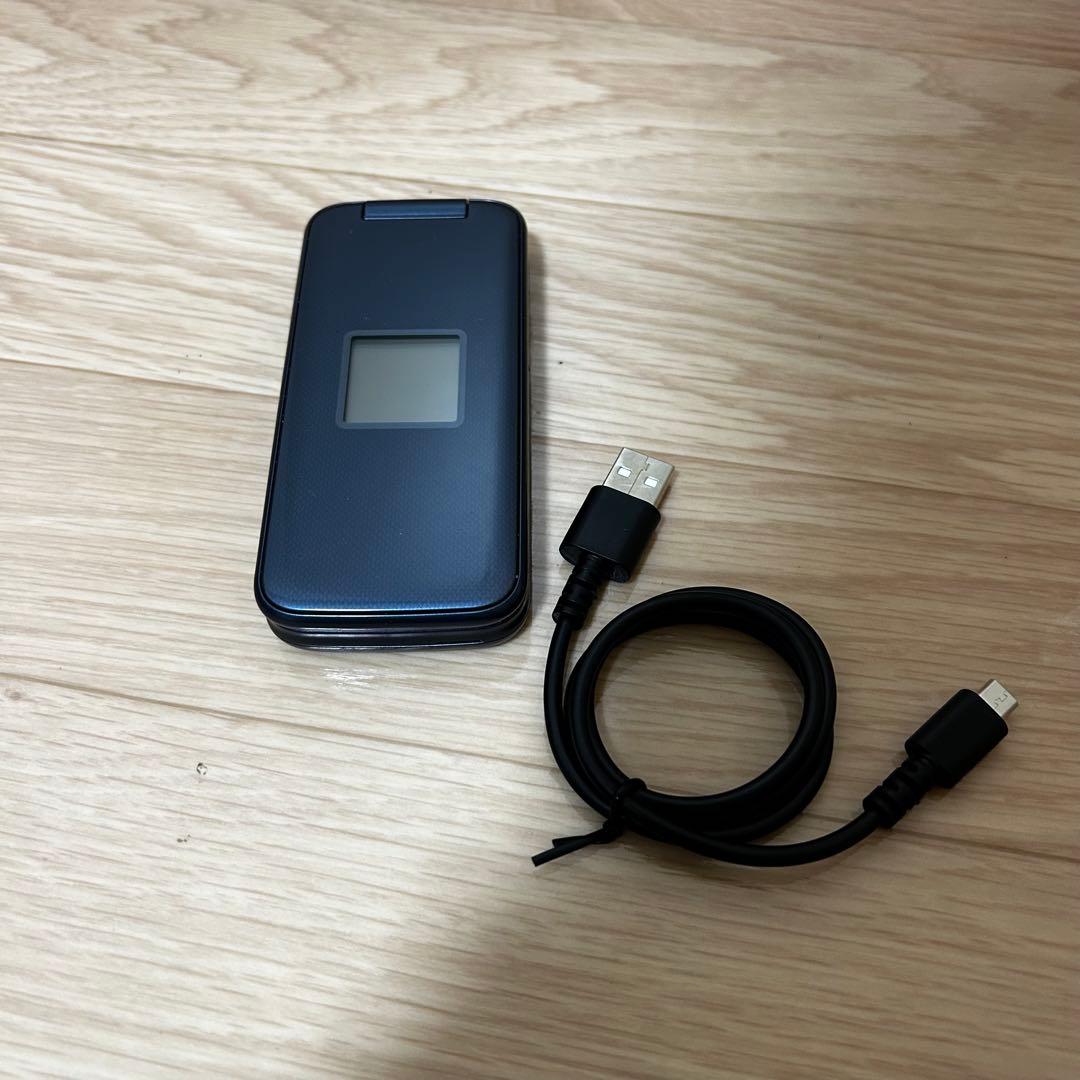 【極美品】docomo Sらくらくホン F-01M 4Gガラホ 判定○